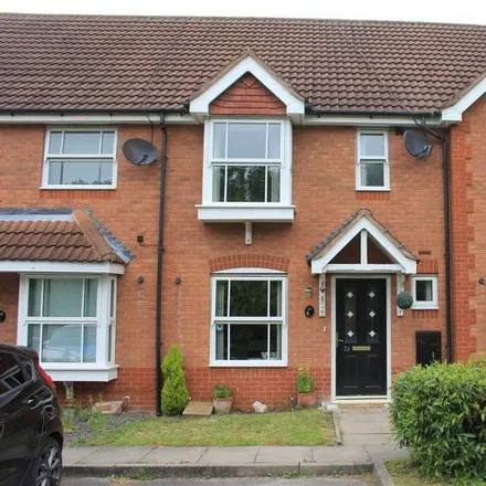 Rent this 3 bed townhouse on Heron Drive in Penkridge, ST19 5UD