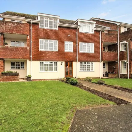 Rent this 2 bed apartment on Lamorna Grove in Worthing, BN14 9BJ
