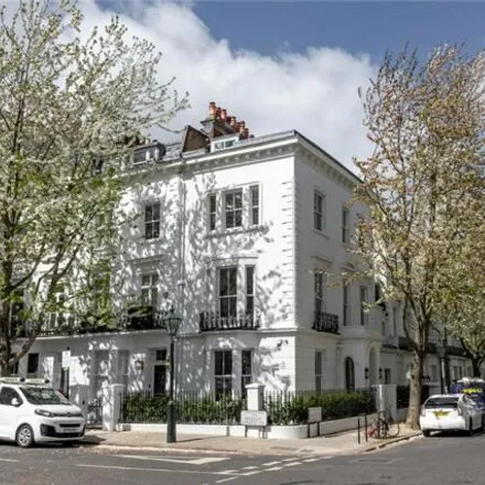 Buy this 5 bed house on 27 Brunswick Gardens in London, W8 4AL