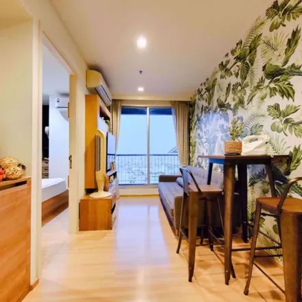 Rent this 1 bed apartment on Rhythm Phahon-Ari in 1377, Phahon Yothin Road