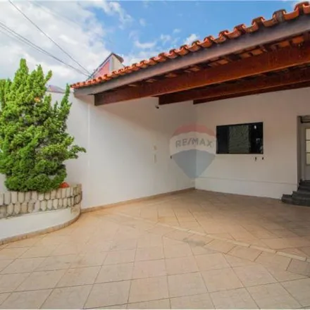 Buy this 3 bed house on Rua Felipe Fogaça de Oliveira in Jardim Prestes de Barros, Sorocaba - SP