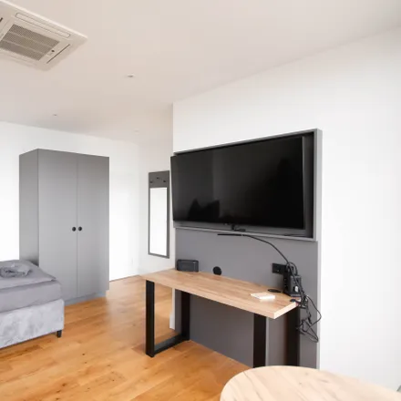 Rent this 1 bed apartment on Luxemburger Straße 132 in 50939 Cologne, Germany