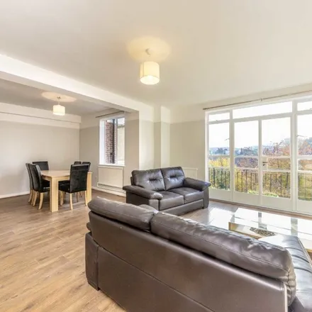 Rent this 2 bed apartment on Southampton Row in London, WC1B 4AE