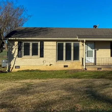 Buy this 3 bed house on 258 Hillcrest Street in Maury City, Crockett County