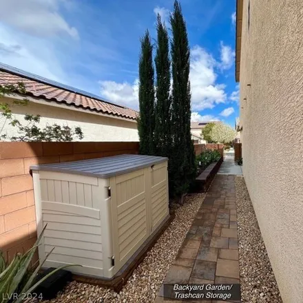 Image 5 - 10114 West Bull Run Grove Avenue, Las Vegas, NV 89166, USA - House for sale