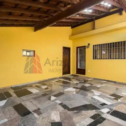 Buy this 5 bed house on Avenida Bento do Sacramento in Vila Rubens, Mogi das Cruzes - SP