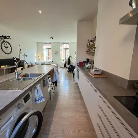 Rent this 2 bed apartment on Brusselsestraat 10 in 3000 Leuven, Belgium