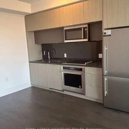 Rent this 3 bed apartment on Bloor Street East in Old Toronto, ON M4W 1J4
