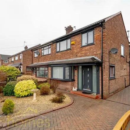 Buy this 3 bed duplex on Ascot Drive in Shakerley, M46 9RH