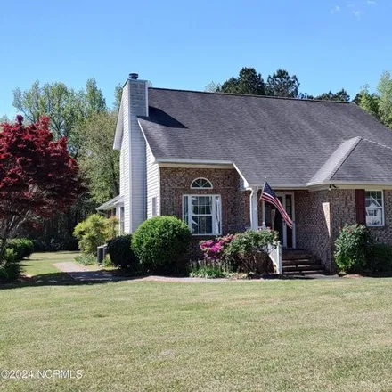 Buy this 2 bed house on 379 Forest Oak Drive in Craven County, NC 28562