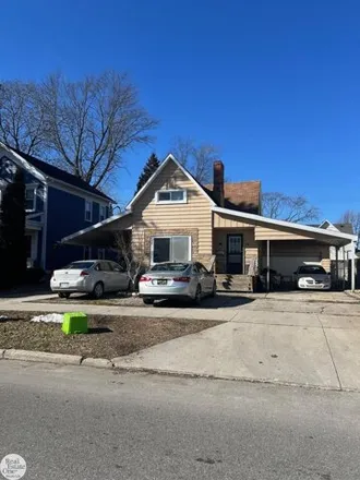 Buy this 5 bed house on 568 South Main Street in Marine City, MI 48039