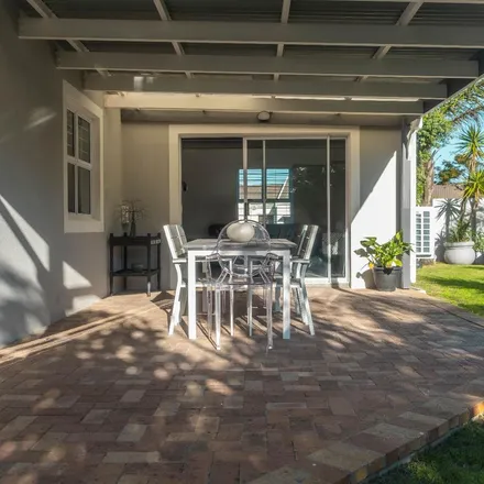 Rent this 3 bed apartment on Valhalla Crescent in Sunningdale, Western Cape