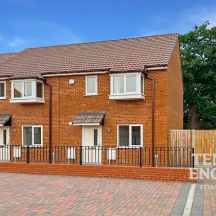 Buy this 2 bed house on Wellsfield in Hockley Road, Rayleigh