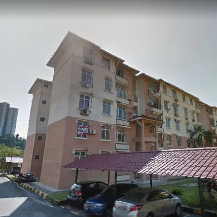 Rent this 3 bed apartment on Sekolah Kebangsaan Bandar Sunway in Jalan PJS 7/15, Sunway City
