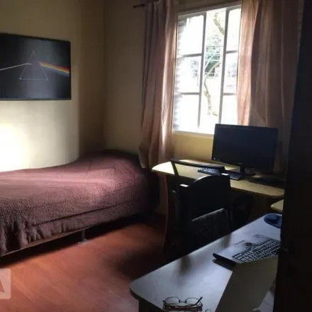 Buy this 2 bed apartment on Avenida Mariland in Montserrat, Porto Alegre - RS