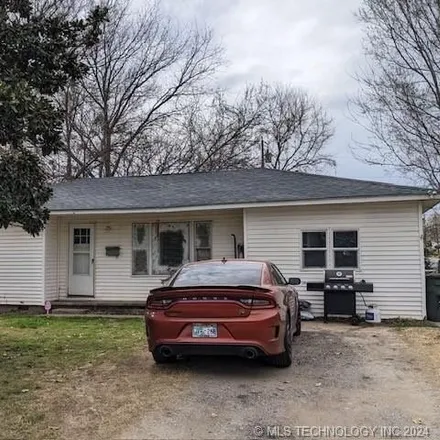Buy this 2 bed house on 498 West 1st Avenue in Bristow, OK 74010