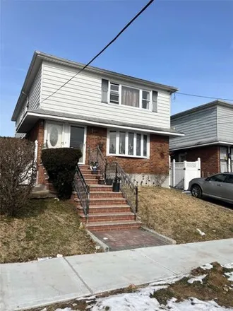 Rent this 3 bed house on 259-27 148th Road in New York, NY 11422