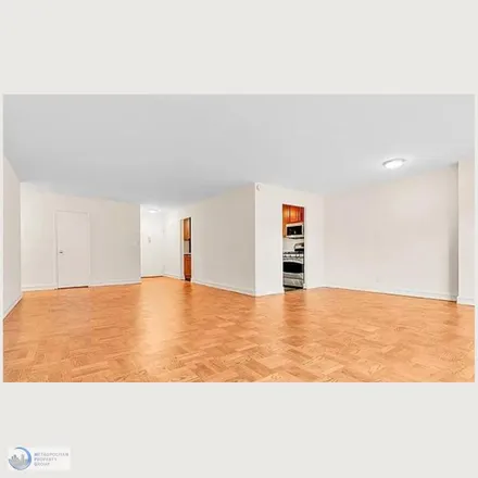 Image 1 - 462 West 51st Street, New York, NY 10019, USA - Apartment for rent