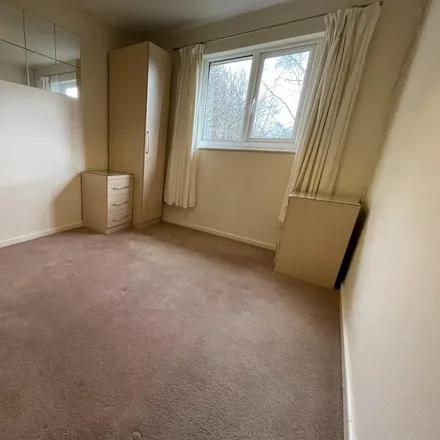 Image 2 - Brent Moor Road, Bramhall, SK7 3PY, United Kingdom - Apartment for rent