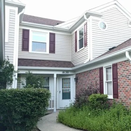 Rent this 3 bed house on 1577 Gibson Drive in Elk Grove Village, IL 60007