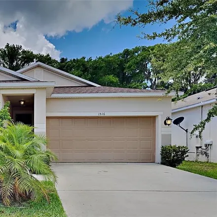 Buy this 3 bed house on 1516 Nature Trail in Kissimmee, FL 34746