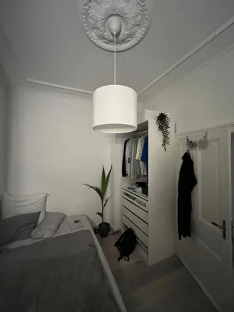 Rent this 1 bed apartment on Wielandstraße 34 in 60318 Frankfurt, Germany