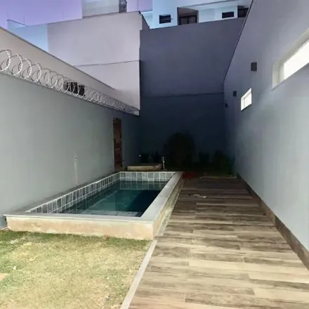 Buy this studio house on Rua Joanico Rodrigues Cunha in Vigilato Pereira, Uberlândia - MG