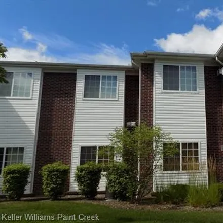 Buy this 2 bed condo on 14340 Moravian Manor Circle in Sterling Heights, MI 48312