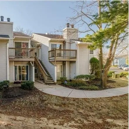 Buy this 1 bed condo on unnamed road in Mount Vernon, VA 22309