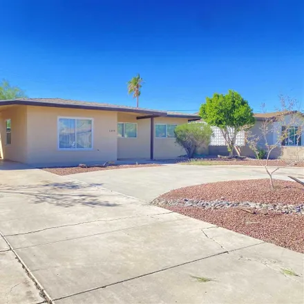 Image 1 - 1314 South 10th Avenue, Yuma, AZ 85364, USA - House for sale