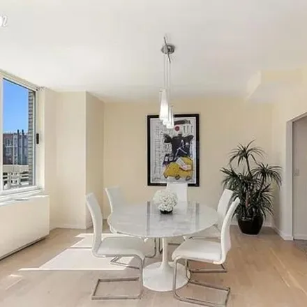 Image 3 - 1536 3rd Avenue, New York, NY 10028, USA - Condo for rent