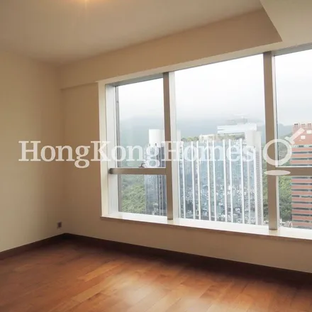 Image 3 - China, Hong Kong, Hong Kong Island, Sham Wan, Welfare Road, Block 6 - Apartment for rent