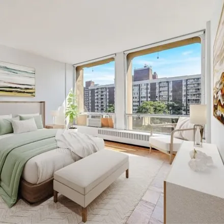 Image 3 - Kips Bay Tower North, East 33rd Street, New York, NY 10016, USA - Condo for sale