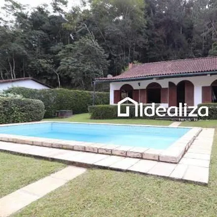 Buy this 6 bed house on Avenida Hortencia in Vale do Cedrinho, Teresópolis - RJ