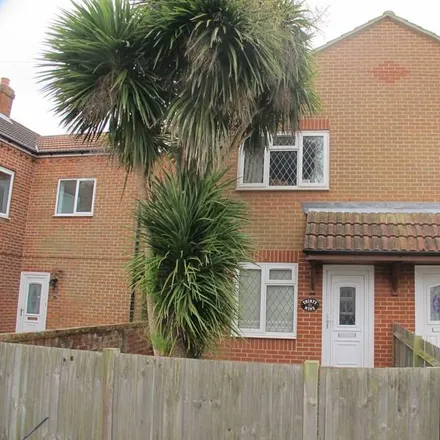 Rent this 3 bed duplex on Seymour Road in Lee-on-the-Solent, PO13 9EJ