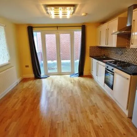 Rent this 1 bed apartment on Patrol Place in London, SE6 4JD