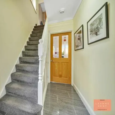 Image 6 - St Fagans Road, Cardiff, CF5 3DU, United Kingdom - Townhouse for sale