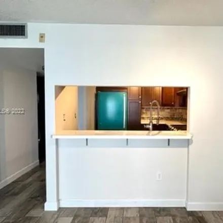 Buy this 1 bed condo on Charter Club On Biscayne Bay in 600 Northeast 36th Street, Buena Vista