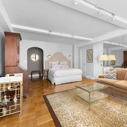 Buy this studio apartment on 235 East 73rd Street in New York, NY 10021