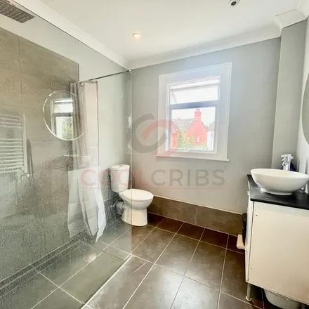 Image 4 - Woodheyes Road, London, NW10 9DE, United Kingdom - Apartment for rent