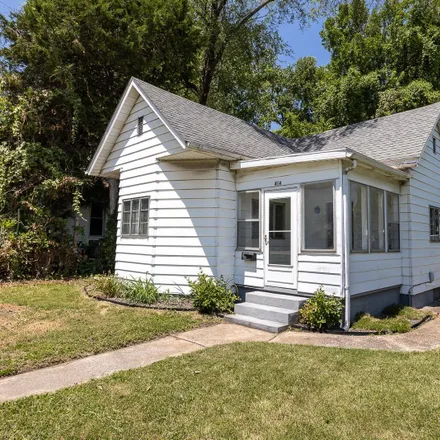 Buy this 2 bed house on 414 West 5th Street in Petersburg, O'Fallon