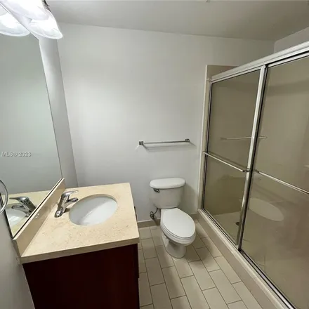 Image 3 - Brickell Station, Southwest 1st Avenue, Miami, FL 33130, USA - Apartment for rent