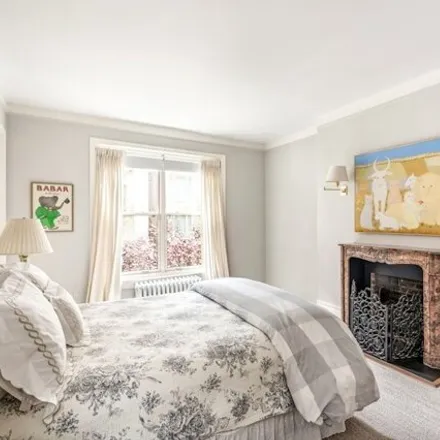 Image 7 - 115 East 81st Street, New York, NY 10028, USA - Townhouse for sale