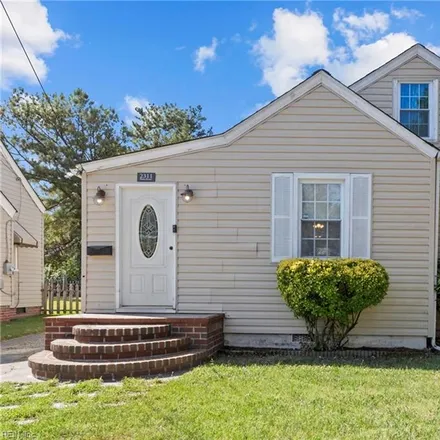 Buy this 3 bed house on 2311 Shoop Avenue in Ballentine Place, Norfolk