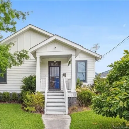 Buy this 4 bed house on 1213 Mandolin Street in New Orleans, LA 70122