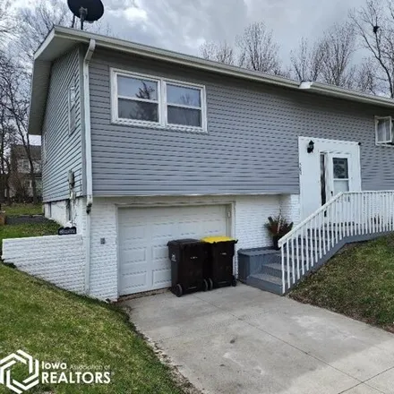 Buy this 4 bed house on 509 East Kansas Street in Afton, Union County