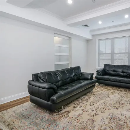Image 2 - 225 Stanley Avenue #109 - Townhouse for sale