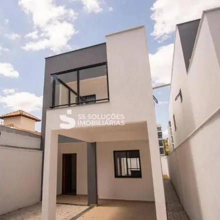 Buy this 3 bed house on Rua Onofre Oliveira Salles in Barbosa Lage, Juiz de Fora - MG
