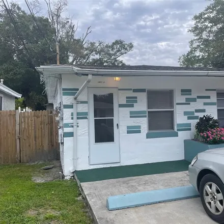 Rent this 2 bed duplex on 1407 Taft Avenue in Clearwater, FL 33755