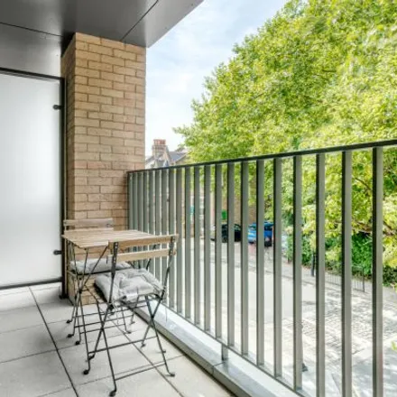 Image 5 - 58a Third Avenue, Kensal Town, London, W10 4BL, United Kingdom - Apartment for rent